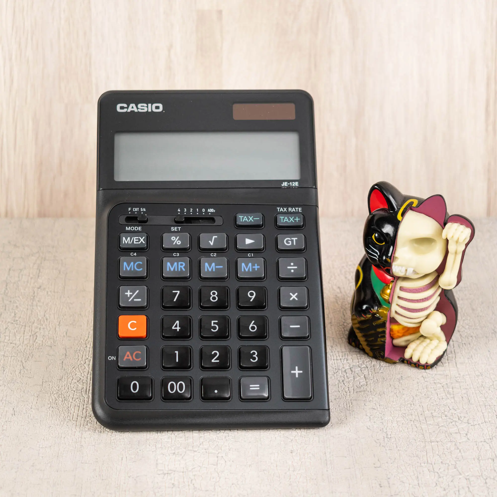 CASIO人體工學計算機/ 耐用型/ 12位元/ 黑/ JE-12E-BK